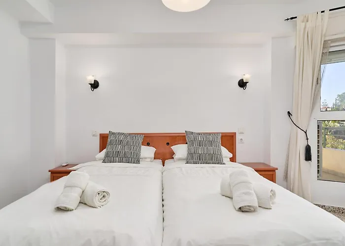 Bright And Spacious 2 Bed Apt